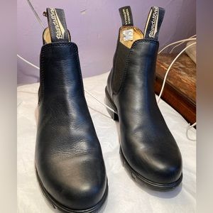 Blundstone  Tasmania heeled boots women’s US 7 leather uppers inside 2 heel mint